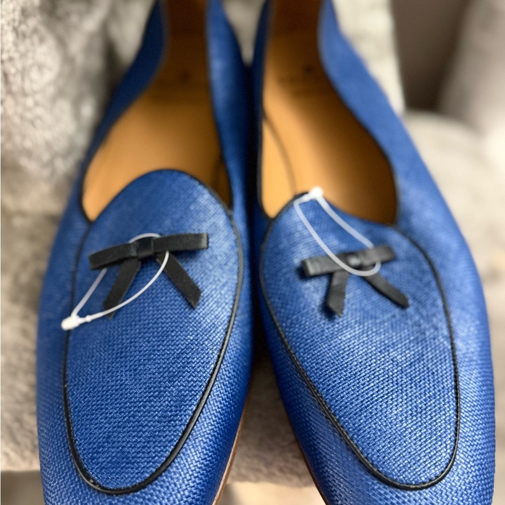 Socapri Elegant Blue Loafers with Black Accents